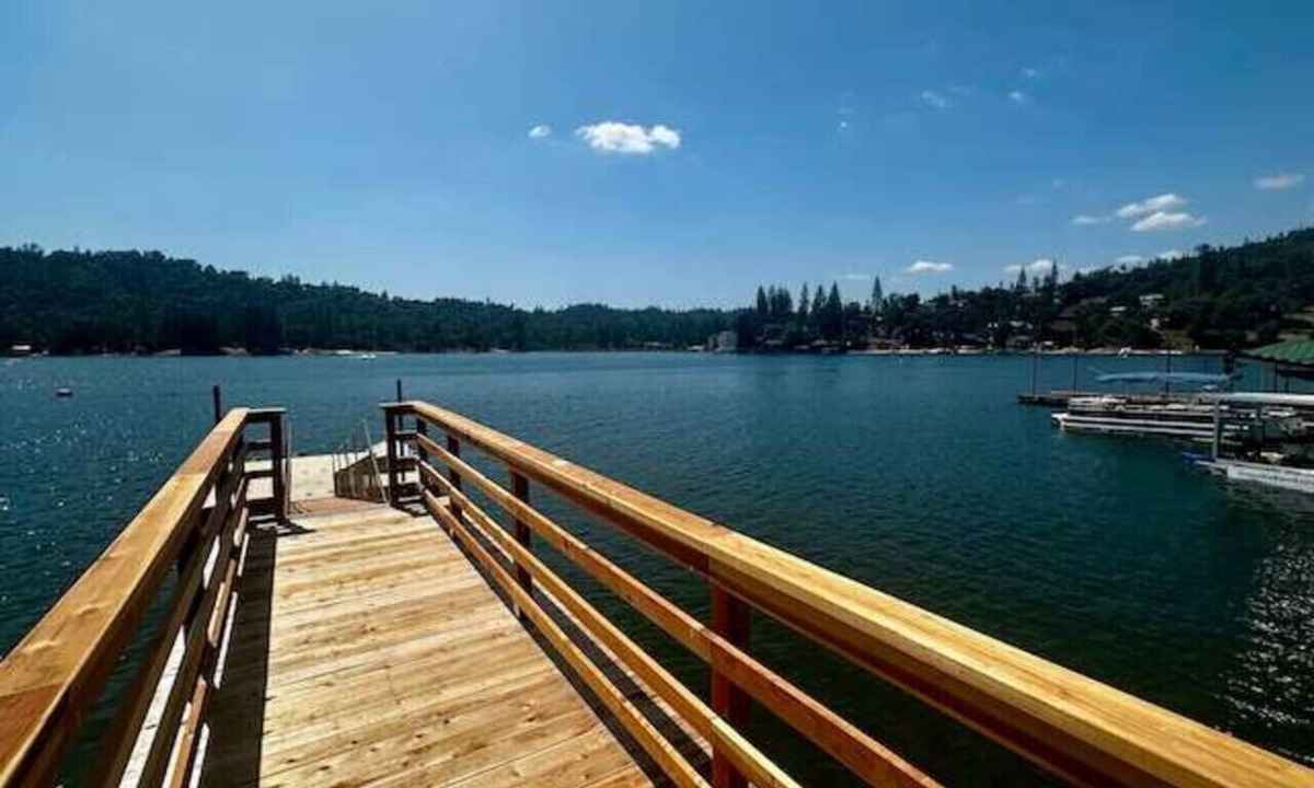 Bass Lake Cabin | Boat Dock - Lake Front - Dog Friendly - Sleeps 23