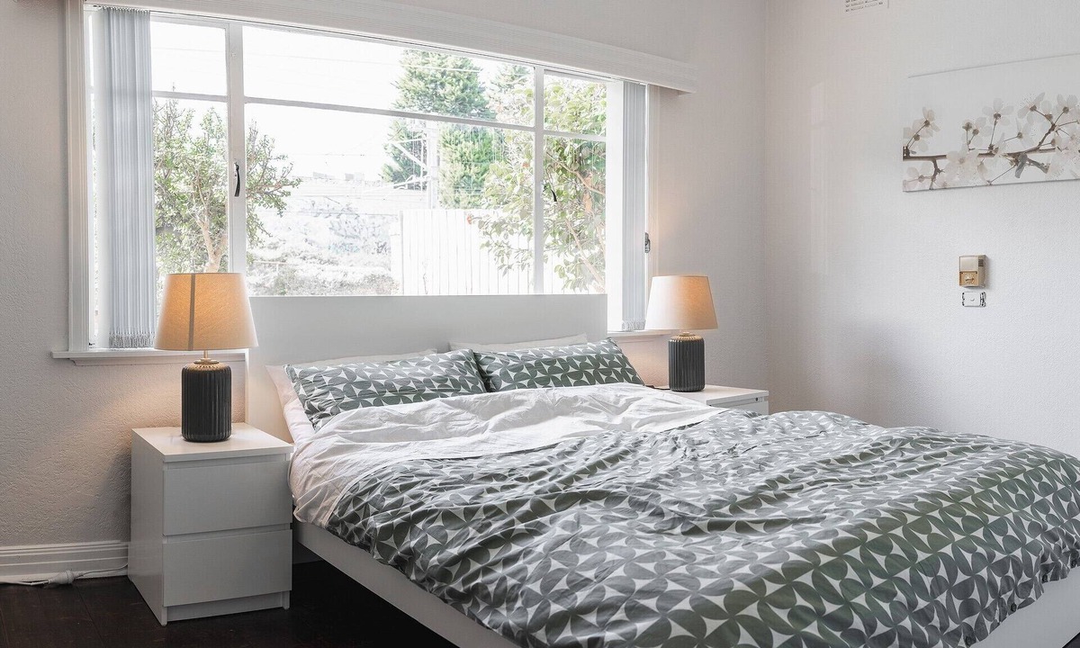 Hampton East House | Brand new Furniture/3 Bedroom/Stylish Home
