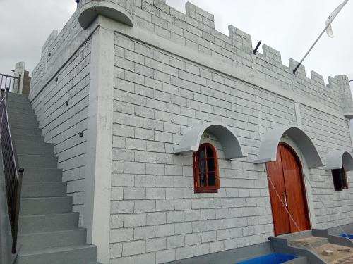 Tomohon Hotel | Castello
