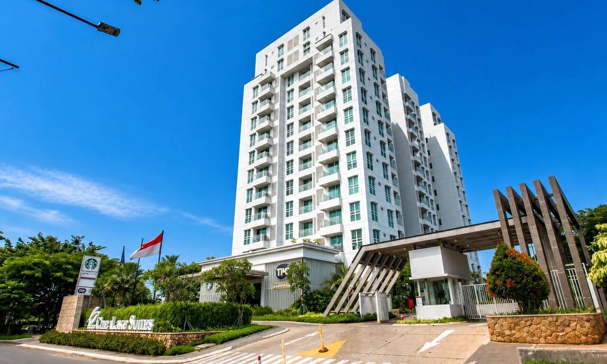 Jakarta Apartment | Bed. Shower. Sleep. Thats all we offer and thats all you need.