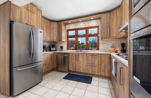 Savaneta Villa | Charming Cunucu Home ~ Pvt Pool ~ Outdoor Kitchen