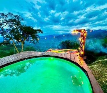Villeta Ski Chalet | Finca Dulce Amanecer
