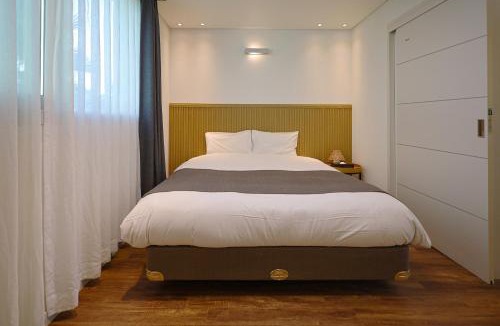 Jocheon Resort | Pool and Villa Sorang