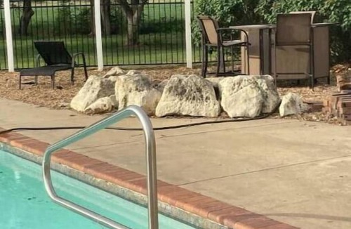 Saline County House | Take A Dip