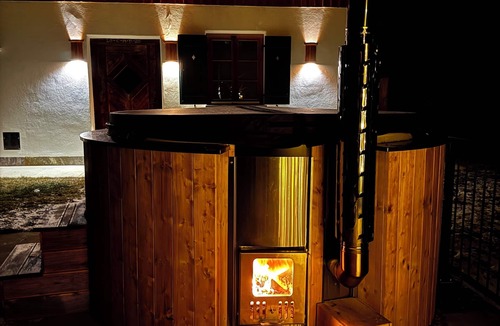 Schwanberg House | Vacation home Almruhe