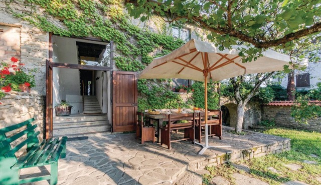 4 bedroom gorgeous home in Borgo Val di Taro PR in Borgo Val di Taro PR