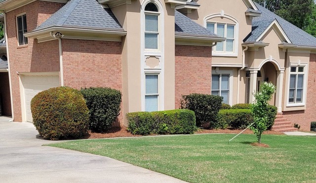 745 9th Fairway Retreat - 6 Bedroom 5 Bath executive home in Evans