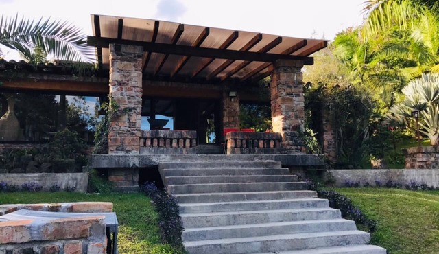 Acogedora villa en uno de los lugares mas deseados de Antioquia los cisnes in Llano Grande