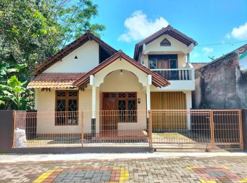 AL Properti in Mendut