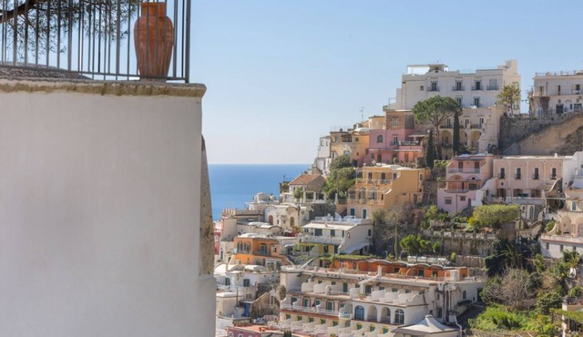 Alcova Apartment – Terrace with a View of Positano in Positano
