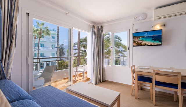 Apartamentos Bossa Bay - MC Apartamentos Ibiza in Ibiza Town