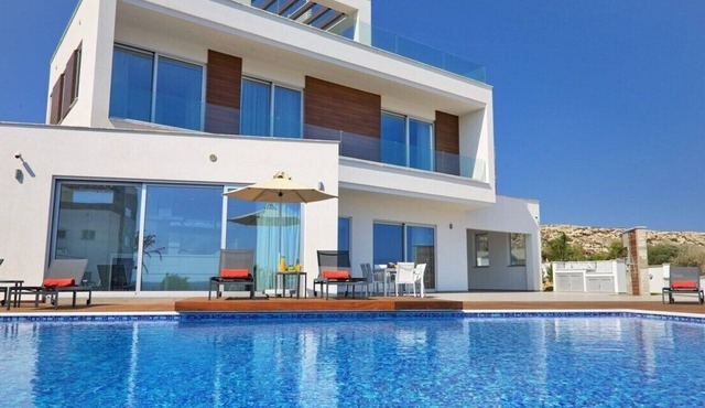 Beachfront 3BR Villa with Pool & Rooftop in Ayia Napa