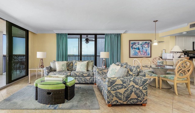 Beachfront Stunning Corner Condo- Amazing Water views on Private Beach of Resort in Fort Myers