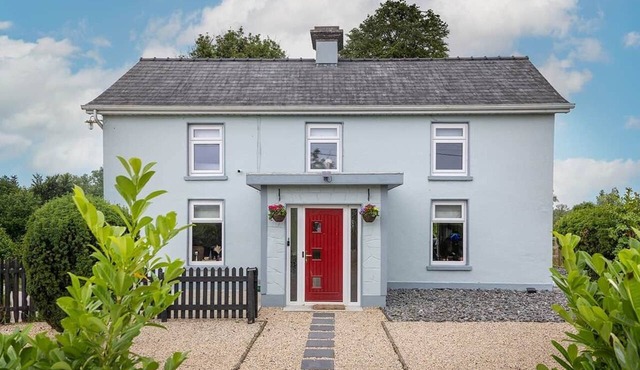 Bealtaine (Síor Collection) in Carrick-On-Shannon