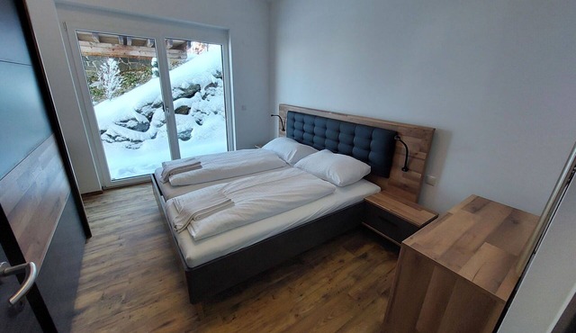 Beautiful private villa for 6 guests with WIFI, hot tub, TV and terrace in Wolfsberg