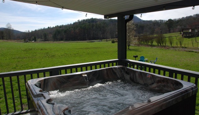 Blue Ridge Cozy Cabin with Full Mountain View in Blue Ridge