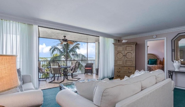 Causeway Dreams & Sanibel Sunsets in Fort Myers