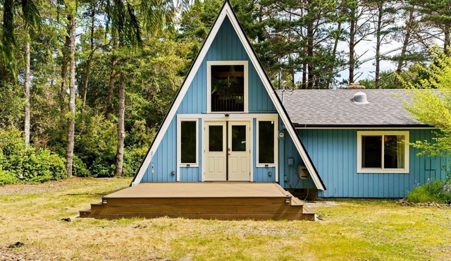 Coastal Woodlands A-Frame Sanctuary in Heceta Beach