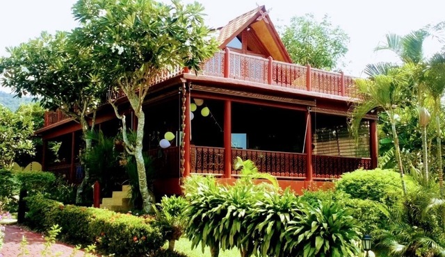 Coconut River beach Holiday Villa in Koh Samui