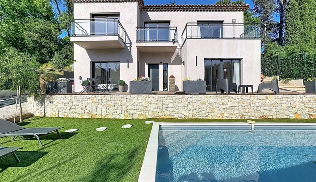 Comfortable villa with pool, AC and garden in Saint‑Paul‑de‑Vence in Saint Paul de Vence