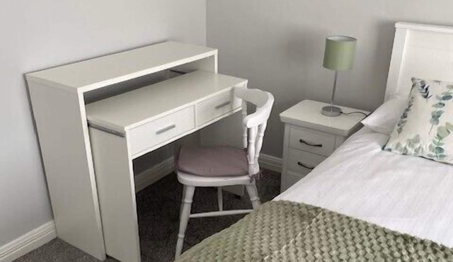 Cortoon Inn, Twin Room 3 (2 SGL) in Tuam