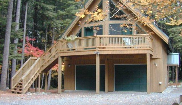 Crystal Carriage House- in Greenwood, sleeps 4 in Greenwater