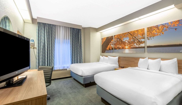 Days Inn by Wyndham Eagan Minnesota Near Mall of America in Eagan