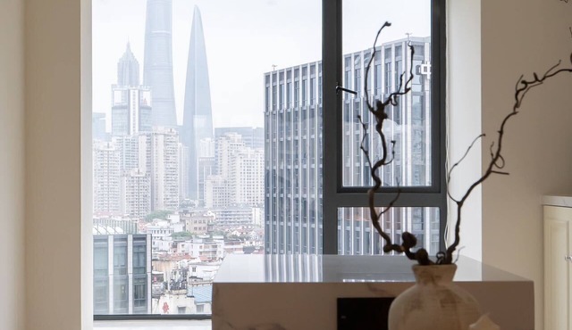 Eastern Hub - Family Apartment with Shanghai Tower View, AC&Heating, near Subway in Huangpu
