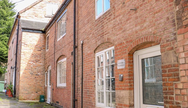 END COTTAGE in Ashbourne in Ashbourne