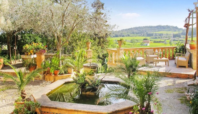 Homerez - Spacious house 5 km away from the beach for 8 ppl. with garden at Muro in Muro