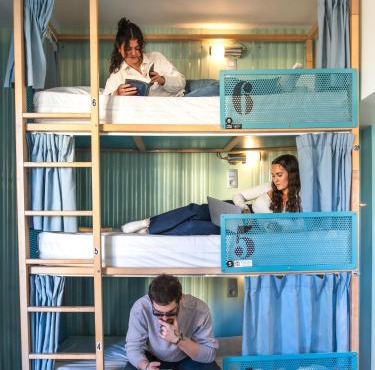 Hostel Ozz Nice in Nice