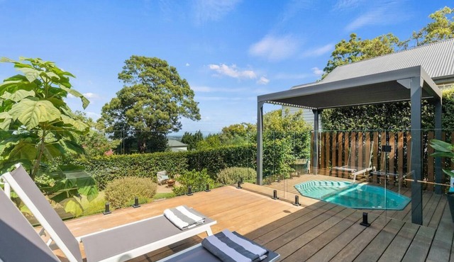 Hygge Loft - Discover the Ultimate Cozy Retreat: Mt Eliza Accommodation in Mount Eliza
