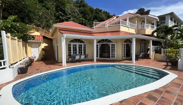 Labrolette Bay-Villa-Sleeps 8-Pool-Parking in Bois d'Orange