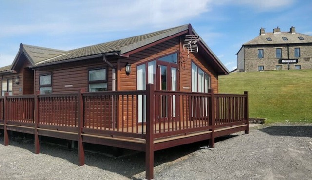 Lake View Lodge, Port Haverigg Marina sleeps 6 in Millom
