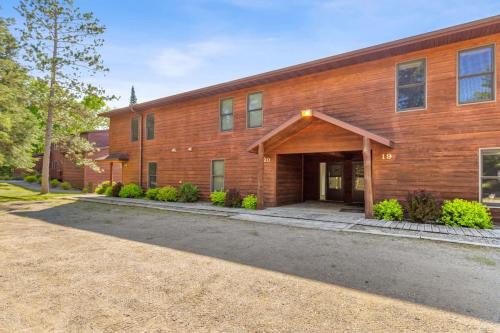 Lakeside Condo #20 4BR 4BA Timberlane Resort in Park Rapids