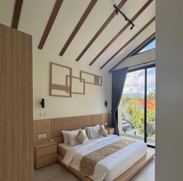 LM Home 2 Mendira in Candidasa