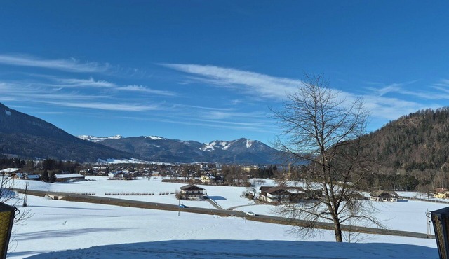 Lovely apartment for 3 people with A/C, WIFI, TV and balcony in Strobl