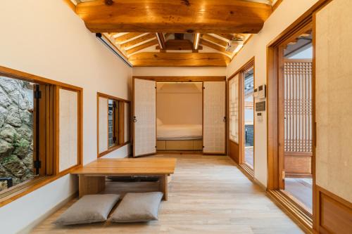 Luxury Hanok Seochon Stay in Seoul