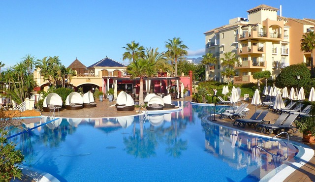Marriott Marbella Beach Resort 5* Available dates: 8-15 July Full service rental in Marbella