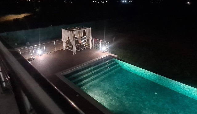 Modern Luxury Villa near Lachi in Prodromi