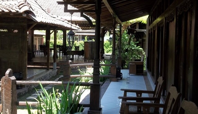 Mulyodiharjo twin traditional Javanese in SLEMAN