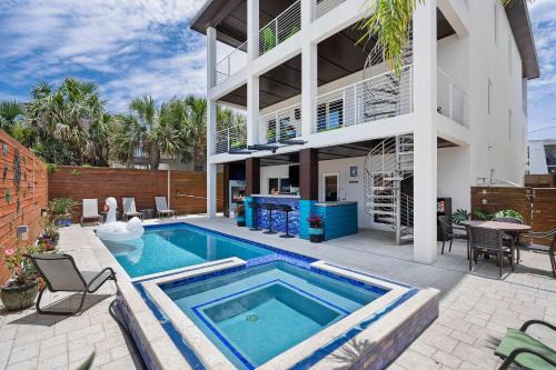 Ocean Views Sunrises and Sunsets Sparkling Pool and Spa Steps to Sand in St. Augustine