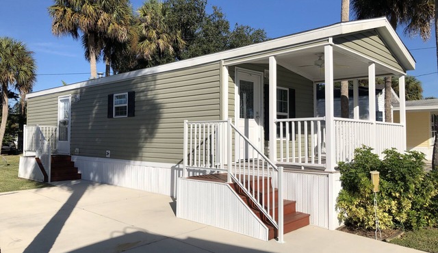 One Bedroom/One Bathroom Spacious Cottage in North Fort Myers