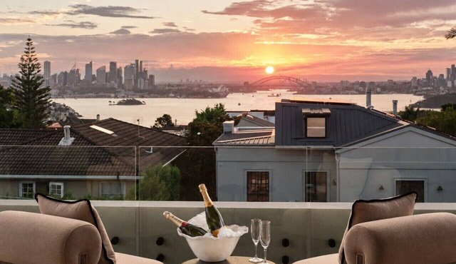 Rhapsody, Sydney Harbour by Cobbold and Co in Vaucluse