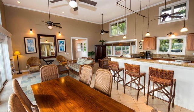 Secluded Oceanfront Villa with Spectacular Views of Kekaha Beach in Kauai, Hawaii in Kekaha