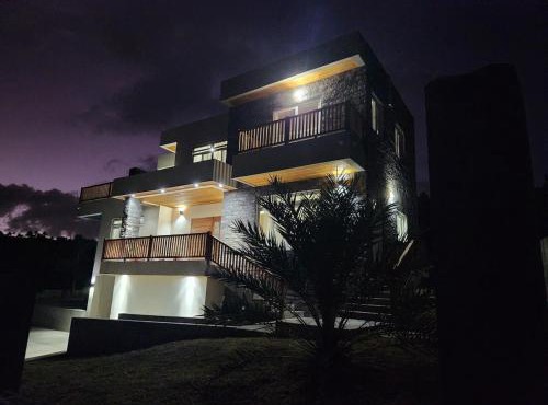 Setsuna, Luxury Oceanic View Villa Near Airport in Vieux Fort
