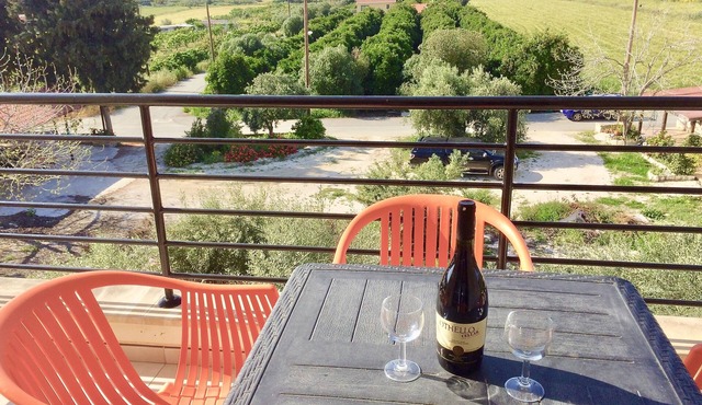 Stunning Penthouse, private roof terrace, sea views, WiFi, lift. in Poli Crysochous