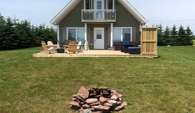 Sunset Views Vacation Home - Hottub in Albany