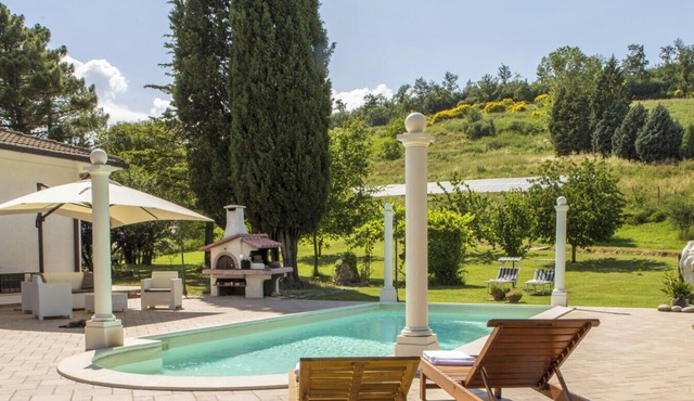 Villa Gemma, revalue wonder of nature near Lake Bolsena in Narni