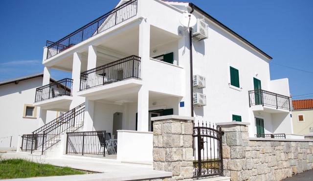 Villa Lucich in Srima